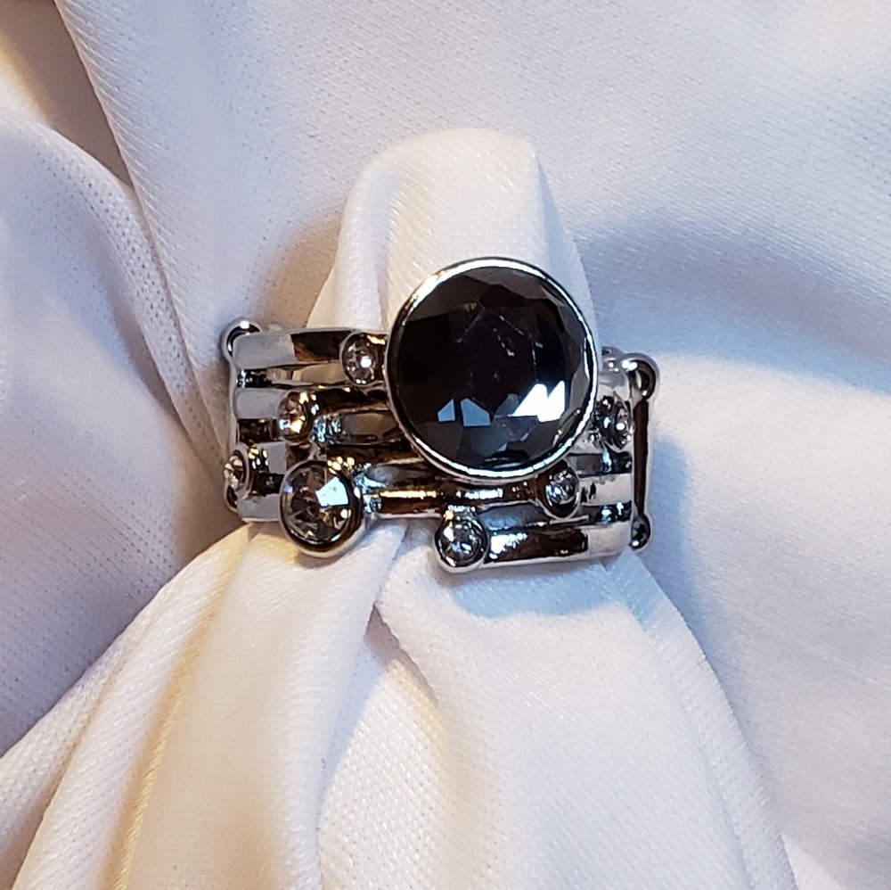 {Paparazzi} ring